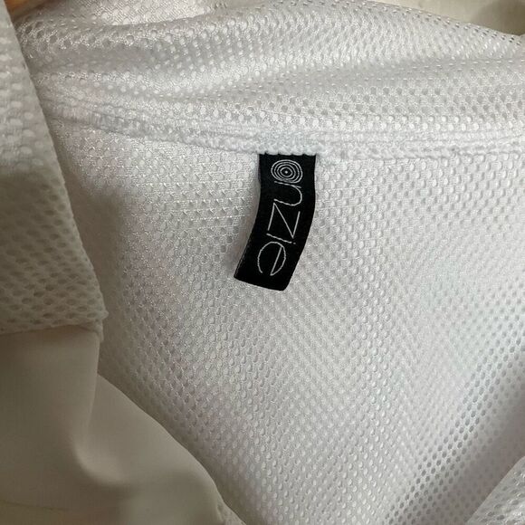 Onzie Yoga Breakaway Zip Jacket - Picture 6 of 8